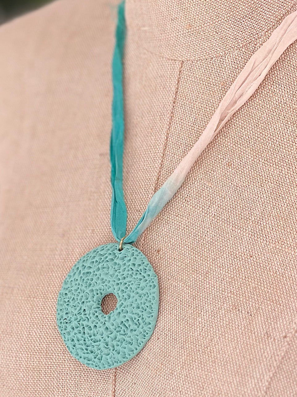 Collar porcelana coral XL Rocío